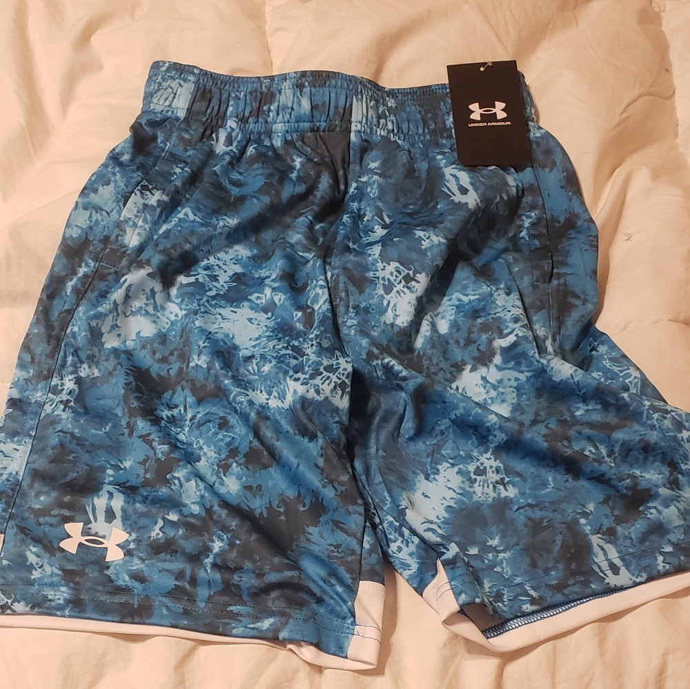 Under armor shorts youth medium NWT